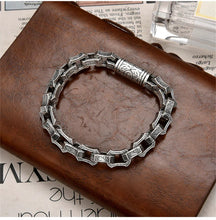Load image into Gallery viewer, S925 Sterling Silver Rattan Square O-Chain Bracelet. Buy at 100Sterling.com.