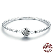 Load image into Gallery viewer, Sterling Silver Dazzling Dial Snake Chain Bracelet