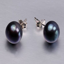 Load image into Gallery viewer, Black Natural Freshwater Pearl Necklace, Bracelet & Earring Set