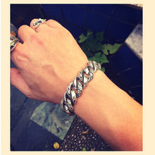 Load image into Gallery viewer, Thai Sterling Silver Link-on-Link Bracelet, Thai Sterling Silver Chain Link Bracelet, Sterling Silver Chunky Bracelet, Sterling Silver Bracelet, Men's Sterling Silver Bracelet, heavy Sterling Silver, Men's jewelry, Luxury Jewelry, Exclusive jewelry, 100sterling.com