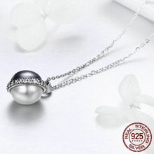 Load image into Gallery viewer, Sterling Silver Black & White Pearl Pendant Necklace