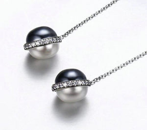 Sterling Silver Black & White Pearl Drop Earrings
